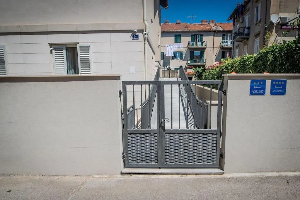 New! Carpe Diem 1,Split-Bacvice,Free Wi-Fi, Parking ספליט