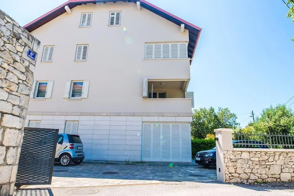 New! Carpe Diem 1,Split-Bacvice,Free Wi-Fi, Parking דירה ספליט