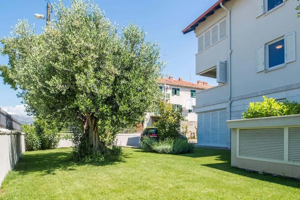 דירה New! Carpe Diem 1,Split-Bacvice,Free Wi-Fi, Parking קרואטיה